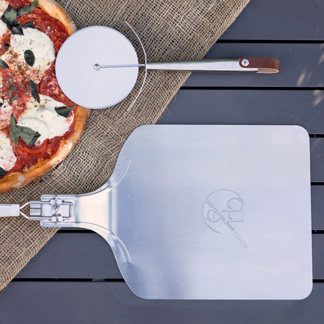 Steel Pizza Cutter & Pizza Peel